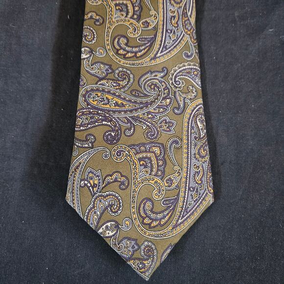 Neil Martin 100% Silk Ties Made in USA Set of 2 Paisley Business Office Suit - Picture 8 of 11